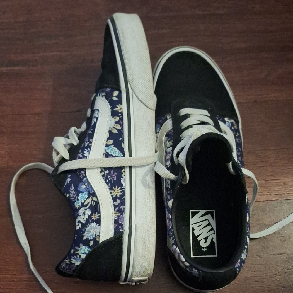 Vans Black and Purple Patterned Sneakers